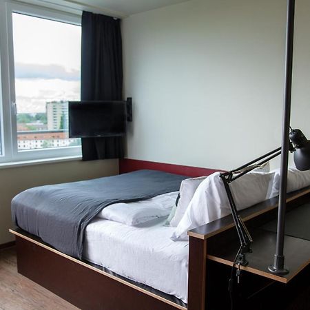 Base Apartments Хамбург Екстериор снимка